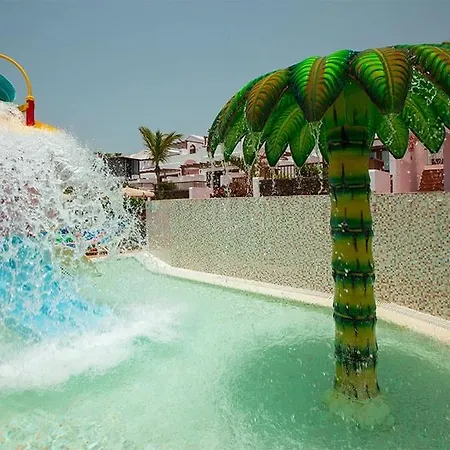 Flamingo Resort