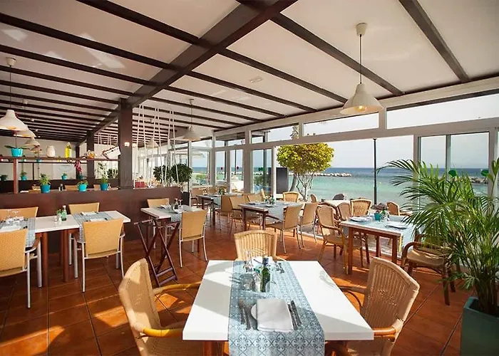 Flamingo פלאיה בלנקה