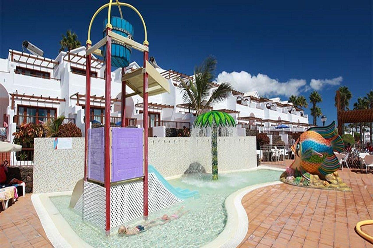 Resort Flamingo Beach Resort Playa Blanca (Lanzarote), Spain - book now