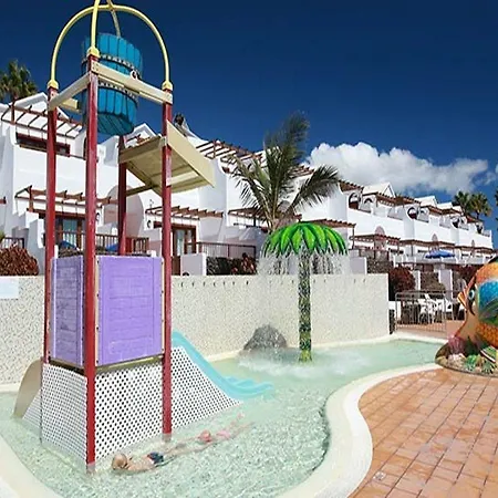 Flamingo 3*